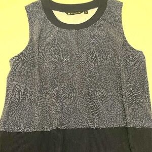 Athleta size L women's lightweight tank perfect condition, worn once